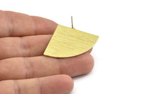Brass Triangle Earring, 4 Textured Raw Brass Fan Stud Earrings (40x27x0.80mm) M296 A1566