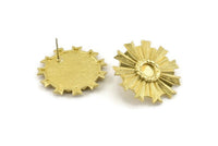 Brass Badge Earring, 2 Raw Brass Rosette Stud Earrings - Pad Size 6mm (32mm) N0767