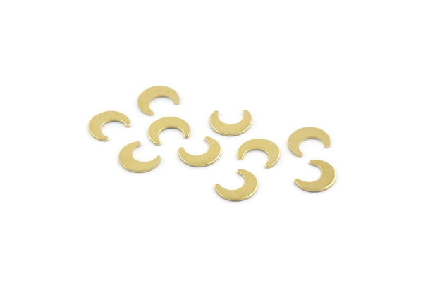 Brass Moon Blank, 250 Raw Brass Tiny Crescent Moon Blanks (7x6x0.60mm) M1058