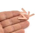 Copper V Shape, 24 Raw Copper V Shaped Blanks (19x18x1mm) M1095