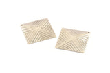 Gümüş Piramit Charm, 1 Delikli 4 Antik Gümüş Kaplamalı Pirinç Kare Piramit Charm (30x30mm) D0269