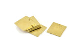 Pirinç Kare Charm, 1 Delikli 6 Ham Pirinç Kare Charm (18x0,90 mm) A1730