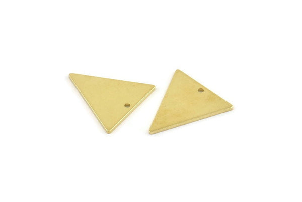 Pirinç Üçgen Tılsım, 1 Delikli 6 Ham Pirinç Üçgen Tılsım (19x18x1mm) M1100