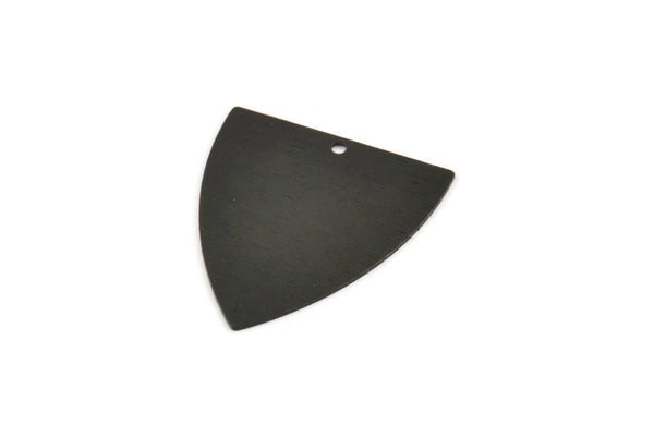 Siyah Rozet Tılsımı, 1 Delikli 6 Oksitlenmiş Siyah Dokulu Pirinç Rozet Tılsımı (28x25x0,50 mm) D881 S1184