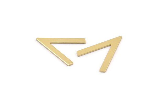 Brass V Shape, 24 Raw Brass V Shaped Blanks (23x19x1mm) M01215