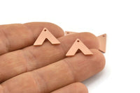 Copper V Shape, 24 Raw Copper V Shaped Charms With 1 Hole (15x13x1mm) M01272