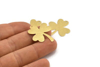 Brass Flower Charm, 12 Textured Raw Brass Flower Charms With 1 Hole (30x25x0.40mm) A1874