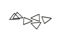 Black Triangle Connector, 12 Oxidized Black Brass Triangles Rings (17x17x17mm) BS 1123 S1172