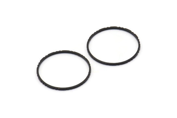 Black Circle Connectors, 24 Textured Oxidized Black Circle Connectors (22x0.8x1mm) BS 1746 S786