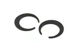 Black Moon Charm, 4 Hammered Oxidized Black Brass Crescent Moon Charms With 1 Hole, Findings (28x29x6x1mm) N0933 S1161
