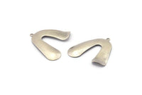 Silver V Shaped, 6 Antique Silver Plated Brass V Shaped Charms With 1 Loop (32x30x0.50mm) D0694