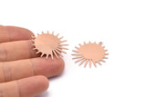 Copper Sun Charm, 8 Raw Copper Sun Charms With 1 Loop, Findings (29x28x0.80mm) M02118