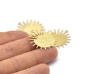 Brass Sun Charm, 8 Textured Raw Brass Sun Charms With 1 Loop, Findings (29x28x0.80mm) M02003