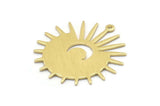 Brass Sun Charm, 8 Textured Raw Brass Sun And Crescent Charms With 1 Loop, Findings (29x28x0.80mm) M02011