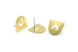 Stud Earring, 10 Raw Brass D Shaped Crescent Moon Stud Earrings (16x17x0.50mm) M1061 A2277