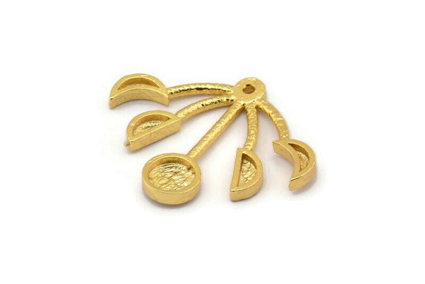 Moon Phases Earring, 2 Gold Plated Brass Crescent Earrings With 1 Loop, Pendant Findings (24x27x2mm) E235 Q0508