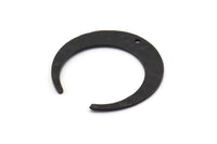 Black Moon Charm, 4 Hammered Oxidized Black Brass Crescent Moon Charms With 1 Hole, Findings (28x29x6x1mm) N0933 S1161