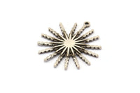Gümüş Güneş Tılsımı, 1 Döngülü 2 Antik Gümüş Kaplamalı Pirinç Güneş Tılsımı, Bulgular (30x27x2mm) N1525