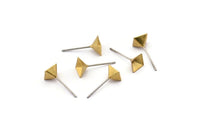 Stainless Steel Pyramid Post, 50 Stainless Steel Earring Posts With Raw Brass 6x6mm Pyramid Pad, Ear Studs Bs 1250
