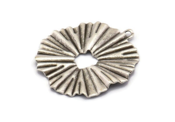Gümüş Güneş Tılsımı, 1 Halkalı 8 Antik Gümüş Kaplamalı Pirinç Güneş Tılsımı, Bulgular, Küpeler (25x23mm) D1235 H1094