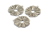 Gümüş Güneş Tılsımı, 1 Halkalı 8 Antik Gümüş Kaplamalı Pirinç Güneş Tılsımı, Bulgular, Küpeler (25x23mm) D1235 H1094