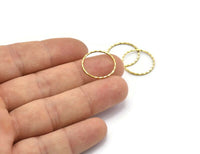 Textured Circle Charm, 50 Cutting Raw Brass Circles (18mm) A0586