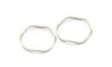 Antik Gümüş Çember Yüzükler, 24 Antik Gümüş Kaplama Pirinç Dalgalı Çember Yüzük, Tılsımlar (20x0,8 mm) BS 1807 H0555