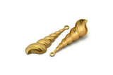 2 Vintage Brass Shell Pendant, Charms 28x8 Mm B-10