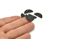 Yarım Daire Charm, 2 Delikli 12 Dokulu Oksitlenmiş Siyah Pirinç Yarım Ay Charm (20x10x0,80 mm) A1908 S1212