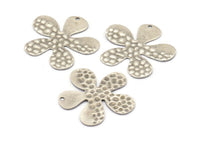 Silver Flower Charm, 6 Antique Silver Plated Brass Leaf Charms With 1 Hole, Pendants, Findings (32x30x0.70mm) D1115 H1093
