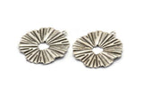 Gümüş Güneş Tılsımı, 1 Halkalı 8 Antik Gümüş Kaplamalı Pirinç Güneş Tılsımı, Bulgular, Küpeler (25x23mm) D1235 H1094
