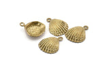 Brass Shell Charm, 4 Raw Brass Sea Shell Charm With 1 Loop (20x16mm) SY0055