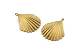 Brass Shell Charm, Raw Brass Sea Shell Charm With 1 Loop (28x24mm) SY0069