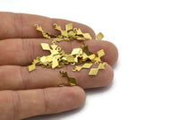 Brass Charm Finding - 200 Raw Brass Arrow Head - Tie Charms, Findings (13.60x5mm) A0781