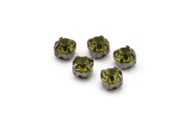12 Olivine Crystal Rhinestone Beads With 4 Holes Brass Setting for SS24, Charms, Pendants, Earrings - 5.3mm SS24