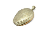 Brass Shell Charm, Raw Brass Sea Shell Charm With 1 Loop (40x24mm) SY0068