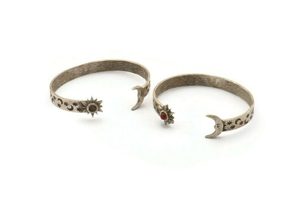 Silver Moon Cuff, Antique Silver Plated Brass Moon And Sun Cuff Stone Setting With 1 Pad - Pad Size 4mm N1660 H0328