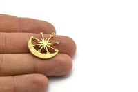 Brass Moon Charm, 4 Raw Brass Moon And Star Charms With 1 Loop (27x23x2mm) N1706