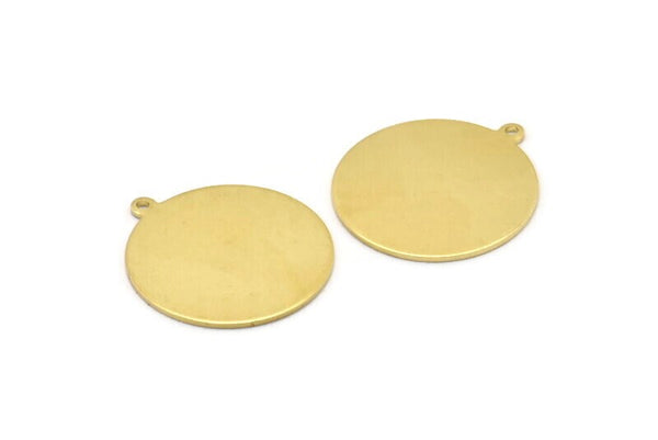 Brass Round Charm, 8 Raw Brass Round Charms With 1 Loop, Blanks (24x22x0.80mm) M02661