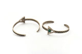 Silver Triangle Cuff, Antique Silver Plated Brass Triangle Cuff Stone Setting With 1 Pad - Pad Size 6mm N1677 Q0661