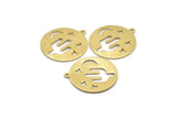 Brass Round Charm, 10 Raw Brass Cactus Patterned Charms With 1 Loop, Moon And Star Findings, Pendants (22x0.80mm) M02742