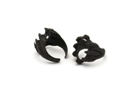Heir Ring Settings, 1 Oxidized Brass Black Adjustable Heir to the Throne Rings with 1 Stone Settings - Pad Size 13x19mm N0166 S1166