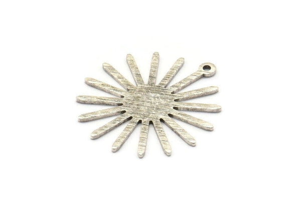 Silver Sun Charm, 8 Textured Antique Silver Brass Sun Charms With 1 Loop (27x0.80mm) M01653 H0822