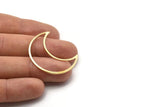 Brass Moon Crescent, 4 Raw Brass Moon Blanks, Stamping Blanks (35x15x0.80mm) M03082
