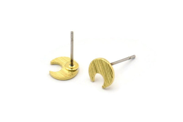 Brass Moon Earring, 12 Textured Raw Brass Tiny Crescent Moon Stud Earrings (7x0.80mm) M01659 A2481
