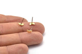 Brass Geometric Earring, 12 Raw Brass Tiny Pizza Slice Shaped Stud Earrings (7x4x0.80mm) M02334 A0549