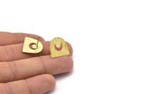 D Shape Earring, 10 Textured Raw Brass Crescent Moon D Shape Stud Earrings (16x17x0.50mm) M01314 A2395