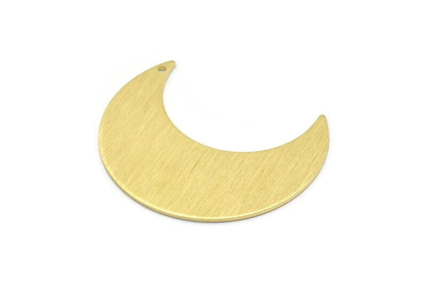 Brass Moon Charm, 4 Textured Raw Brass Moon Crescent Charms With 1 Hole (35x15x0.80mm) M03096