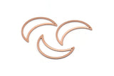 Copper Moon Charm, 8 Raw Copper Crescent Moon Charms With 1 Hole (30x10x0.80mm) M03109
