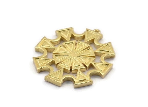 Brass Badge Charm, 1 Raw Brass Rosette Charm Pendants With 1 Loop, Earrings (31x28mm) N1536